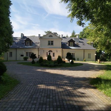 Bed and Breakfast Roskosz Zespol Dworsko Parkowy Бяла-Подляска Экстерьер фото